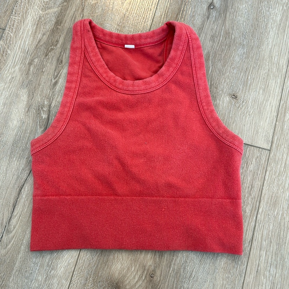Alo Crop Top